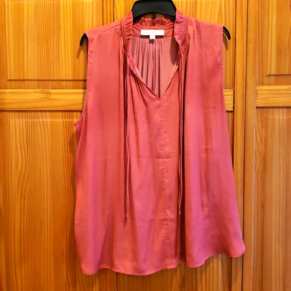 Sleeveless Coral Color Loft Blouse